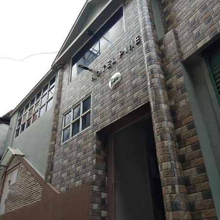 Kohima Hotel Pine מראה חיצוני תמונה