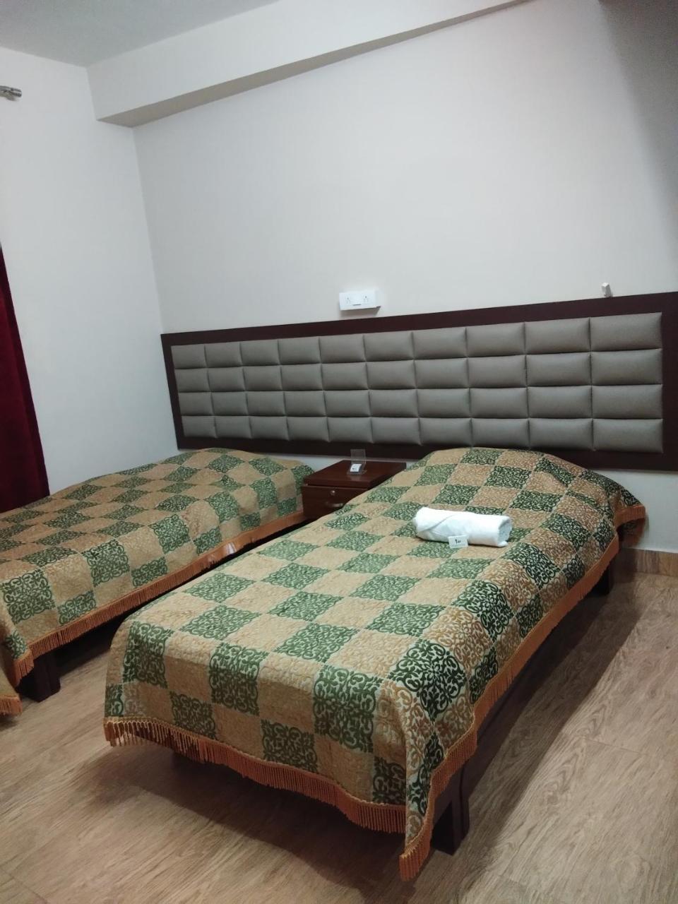 Kohima Hotel Pine חדר תמונה
